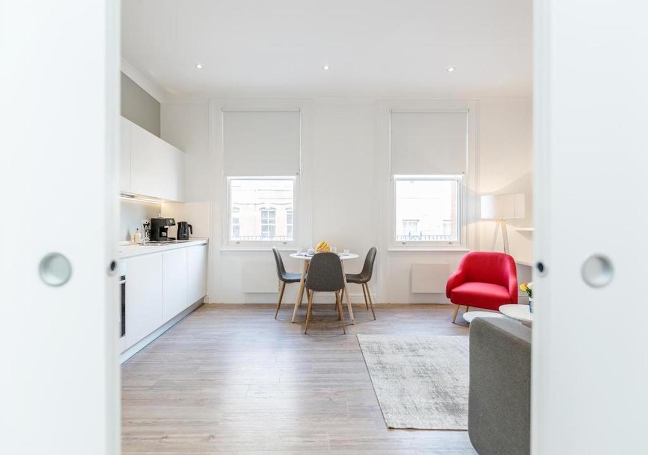 White Piccadilly Apartment Лондон Екстериор снимка